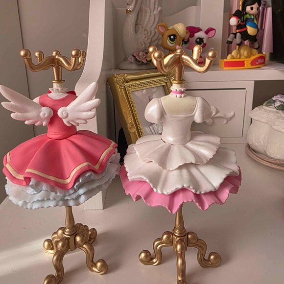 Bandai Cardcaptor Sakura Clothes Hanger Anime Figures Lot - Picture 2 of 2